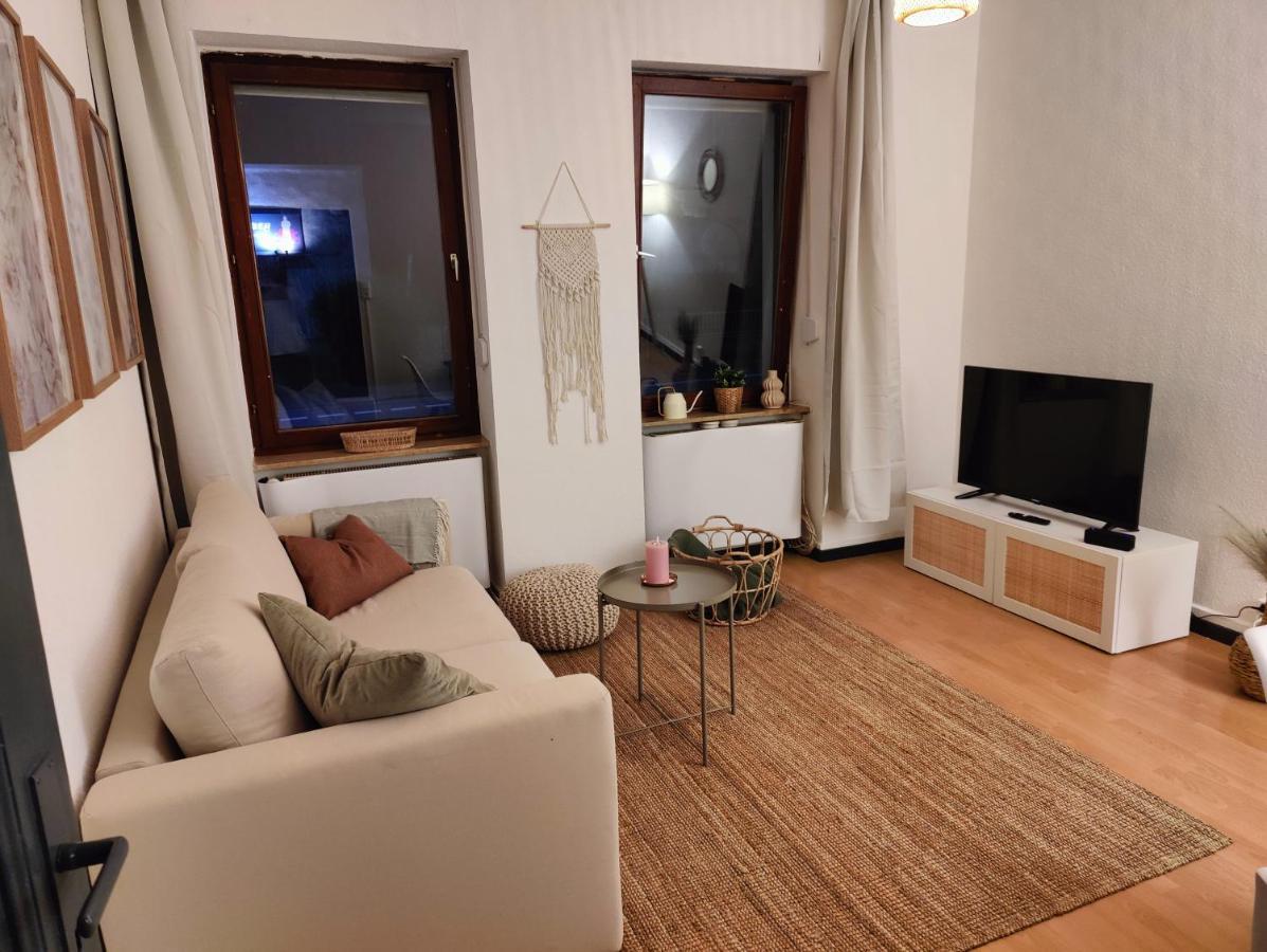 Bliss - 3 Zimmer, Boho, Arbeitsplatz, Netflix Gießen Buitenkant foto